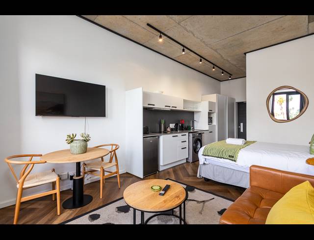 0.5 BEDROOM APARTMENT FOR SALE IN CENTURY CITY